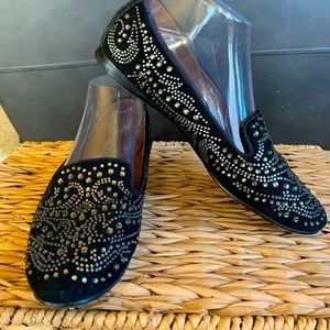 Donald Pliner flat in black suede with glass studs